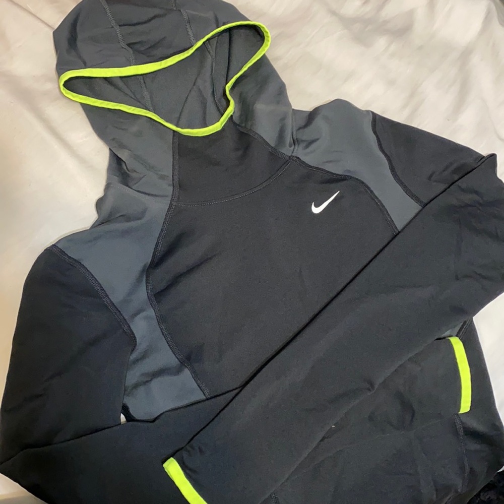 Nike Dri fit Hoodie